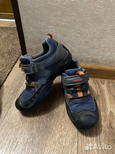 Кроссовки geox