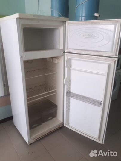 Холодильник