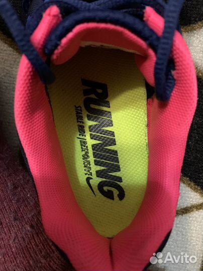 Кроссовки nike женские 37 38