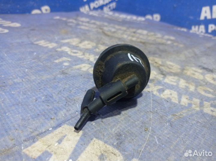 Клапан выпускной Mercedes-Benz W211 седан M272DE35