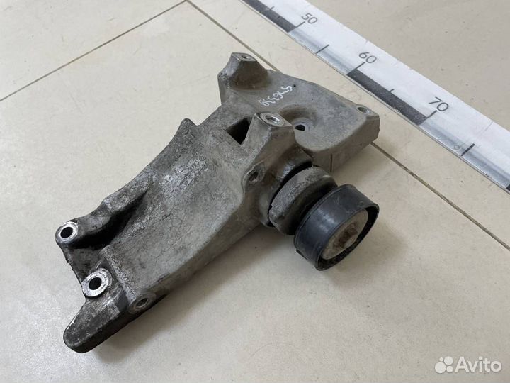 Кронштейн генератора Skoda Fabia 6Y 1999-2007