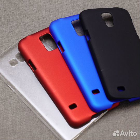 Чехлы для смартфонов Sony, Samsung, Huawei