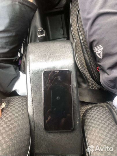 Телефон iPhone