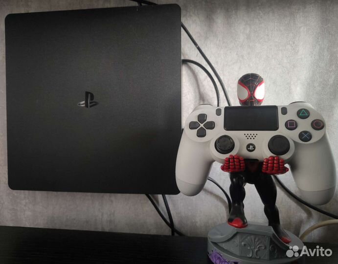 Sony Playstation 4 Slim 1tb