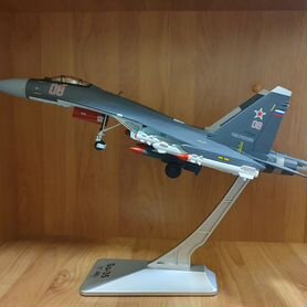 Модель самолёта су-35, М 1:48, металл