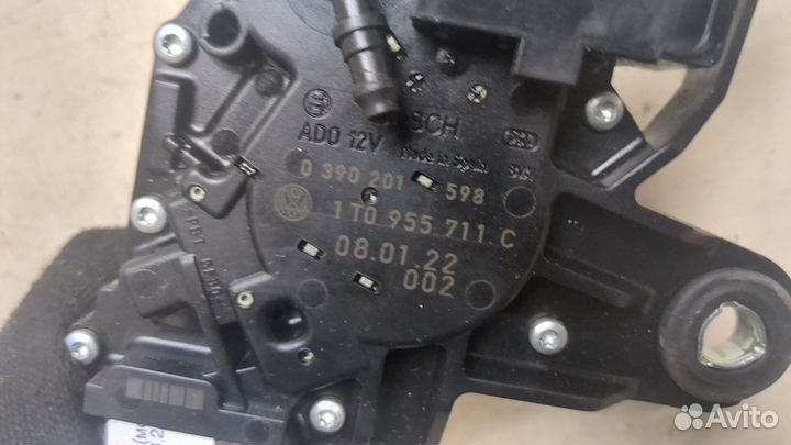 Двигатель стеклоочистителя задний Volkswagen Touran, 2003