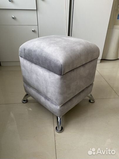 Банкетка,пуфик,кресло