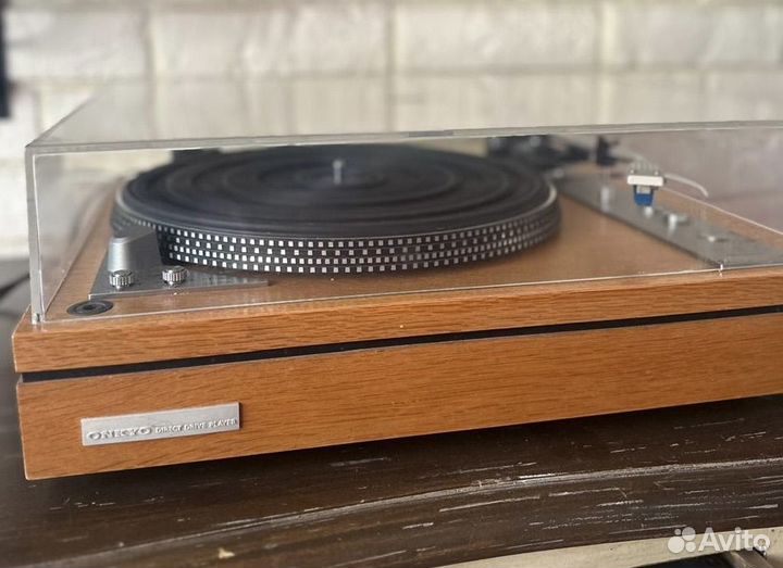 Проигрыватель винила