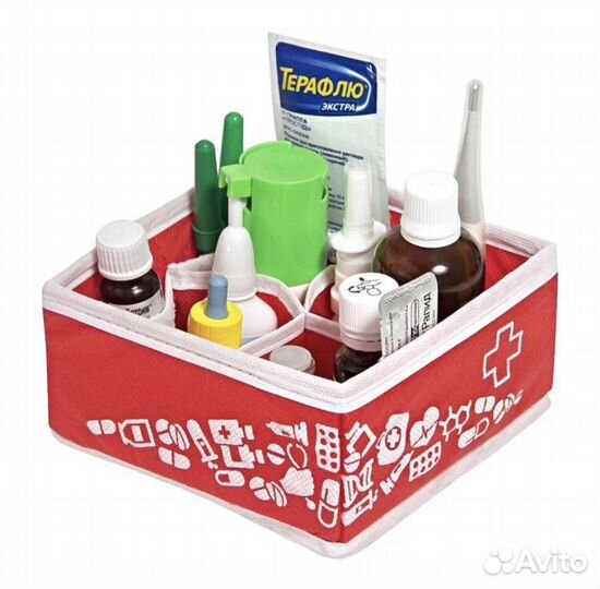Аптечка домашняя универсальная 15х15х7 см