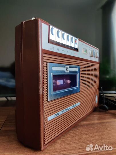 Кассетный магнитофон электроника 302 + кассета б/у