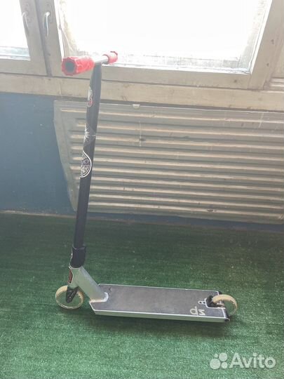 Трюковой самокат ds