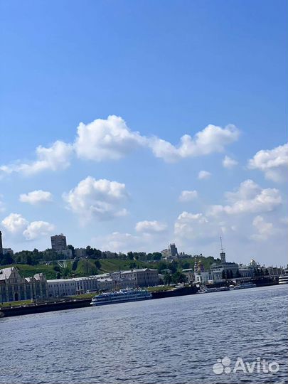 Речные прогулки, аренда катера