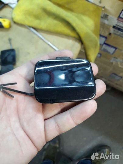 2015-19 Ку7 Заглушка заднего бампера Правая Q7 4M