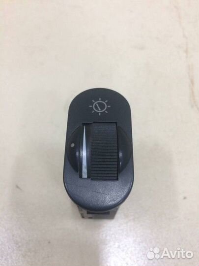 Кнопка освещения приборов LADA Niva (4х4)