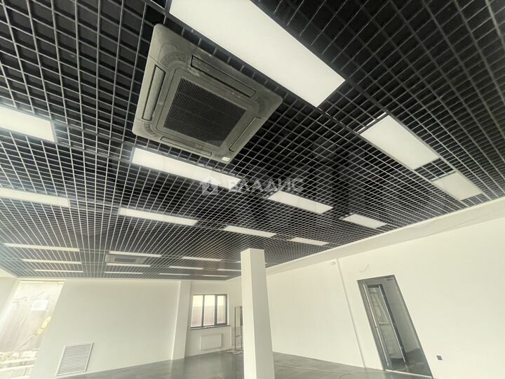 Сдам торговое помещение, 450 м²