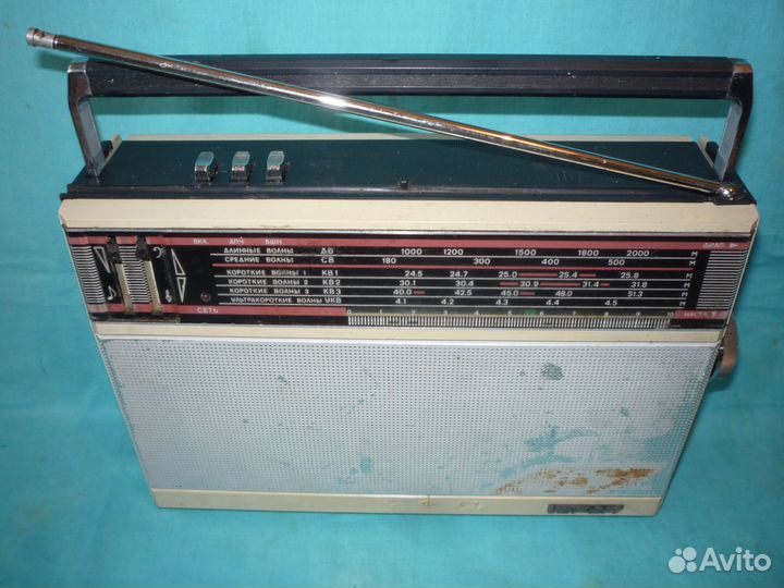 Линейка приемников и магнитол VEF и запчасти к ним