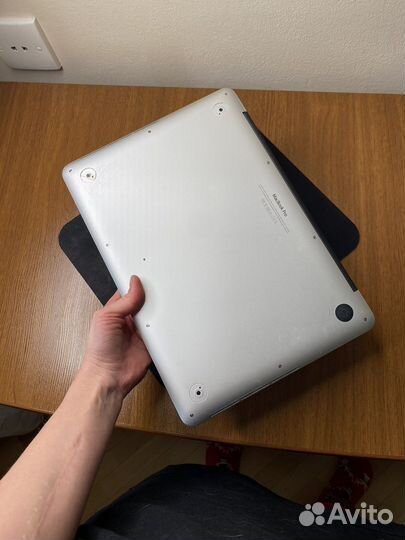 Apple MacBook Pro 13-inch