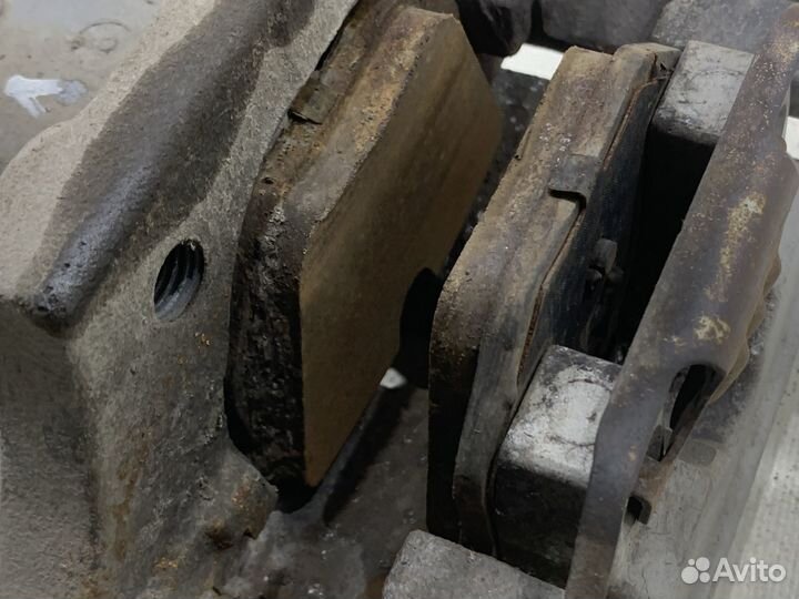 Суппорт задний BMW X6 F16