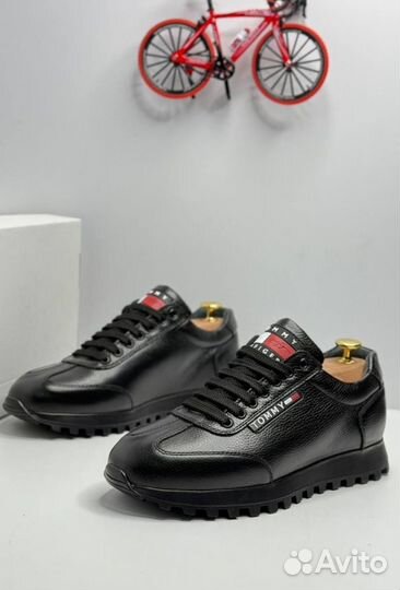 Кроссовки Tommy Hilfinger универсальные