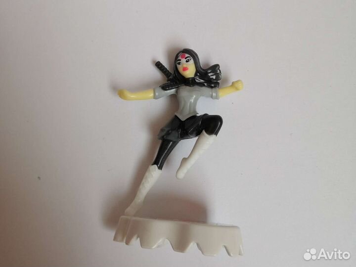 Игрушки из киндера - dc девчонки-супергерои