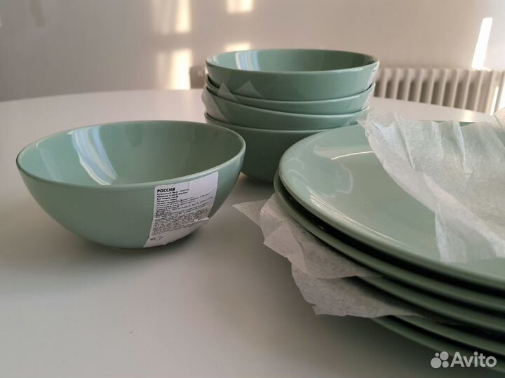 Посуда Икеа Фэргрик мятного цвета