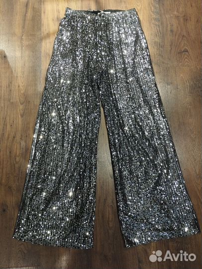 Брюки с пайетками