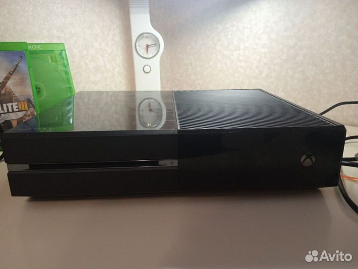 Xbox One на 500гб
