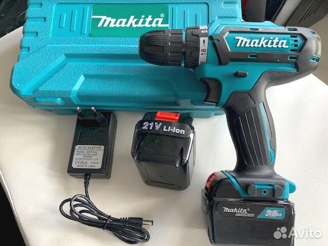 Шуруповерт 21 вольт Makita