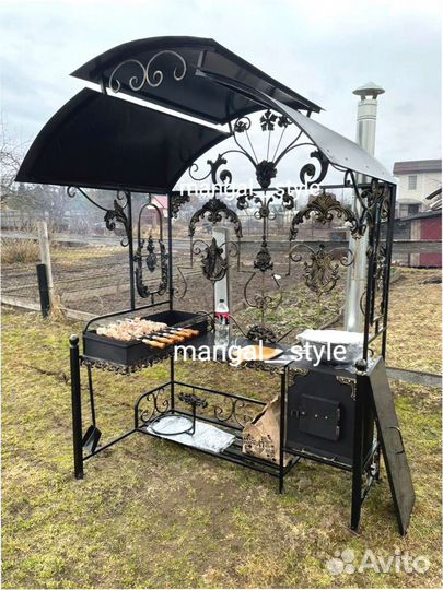 Мангал с крышей
