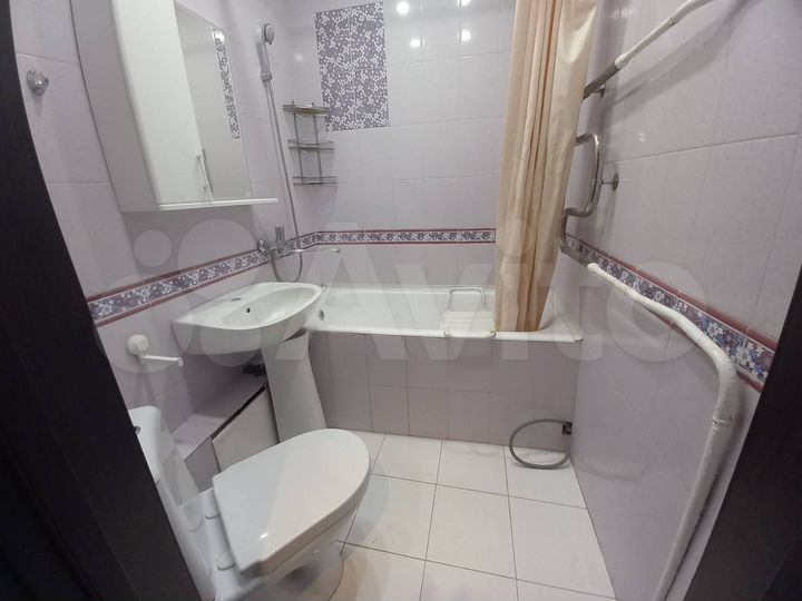 2-к. квартира, 42 м², 2/5 эт.