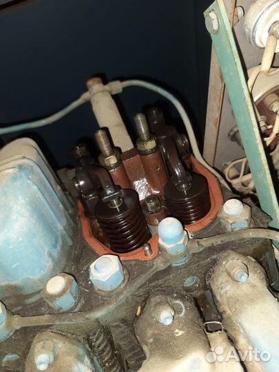 Двигатель Д144