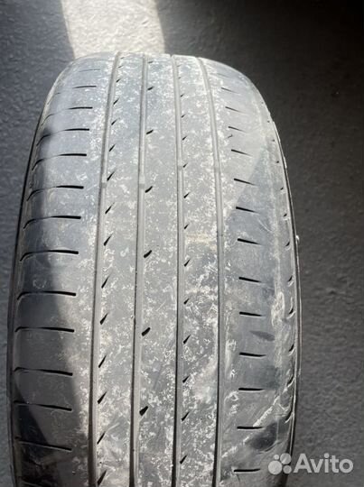 Yokohama Advan Sport V102 235/55 R20 102V