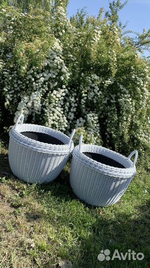 Кашпо для цветов напольное