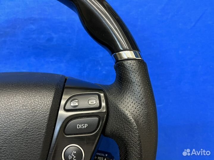 Руль уменьшенного диаметра Crown Majesta 206 207