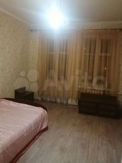 2-к. квартира, 56 м², 4/5 эт.