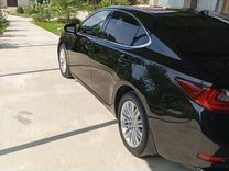 Lexus ES 2.0 AT, 2017, 197 000 км, с пробегом, цена 2 800 000 руб.