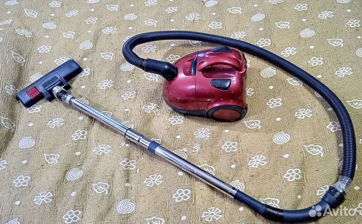 Пылесос Bork 1700W рабочий