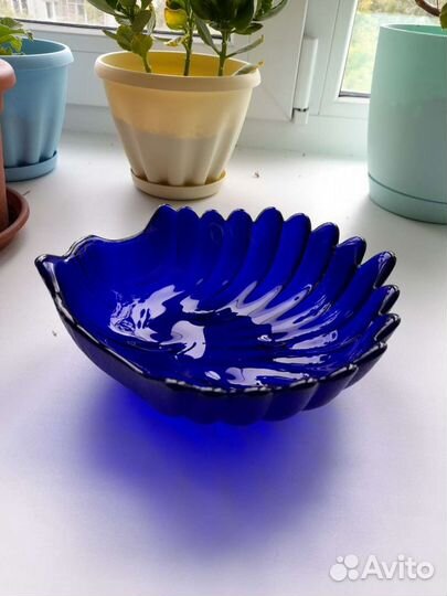 Ваза (салатница) -раковина кобальтовое стекло