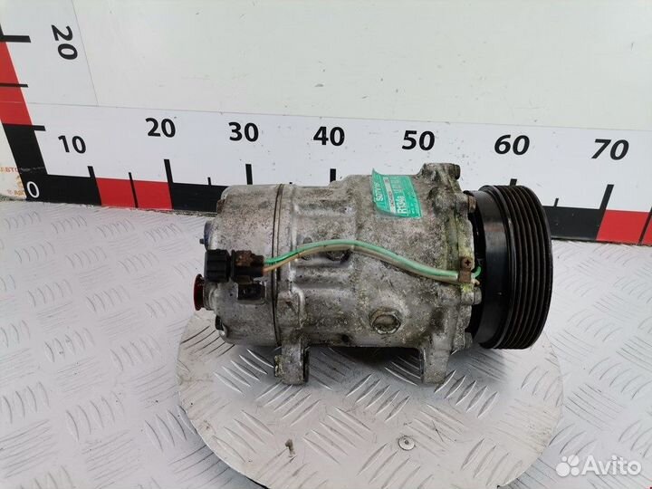 Компрессор кондиционера для Volkswagen Golf 4