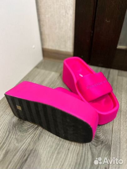 Сланцы Alexander Wang