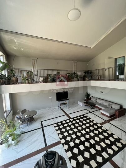 Коттедж 472,7 м² на участке 8,7 сот.