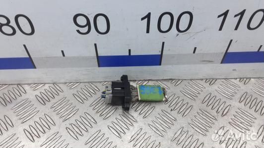 Сопротивление печки ford fiesta 5 (9BE07KL01)