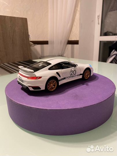 Машинка детская Porsche 911 Turbo S 1:24
