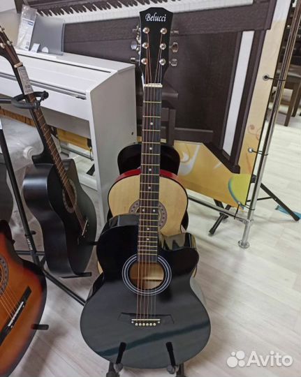 Гитара акустическая belucci 38