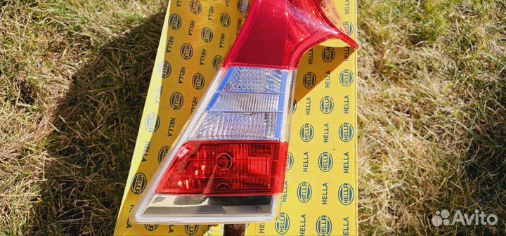 Фонарь задний правый вольво v70