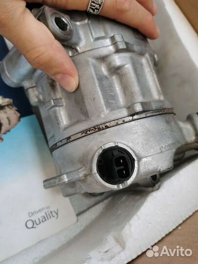 Компрессор кондиционера Opel Corsa D, 2008