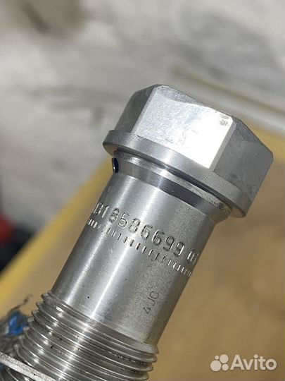 Натяжитель цепи