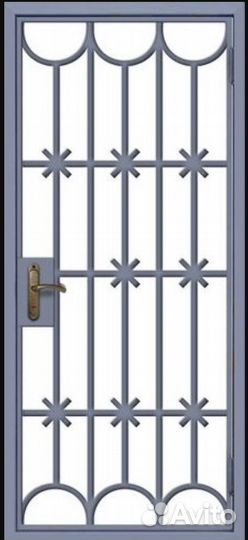Дверь решетчатая