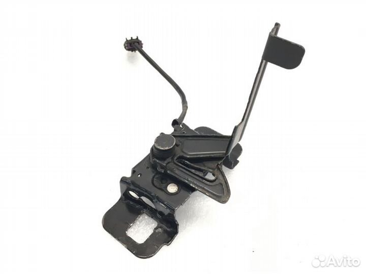 Замок капота Chevrolet Cruze хетчбек 1.6 2012