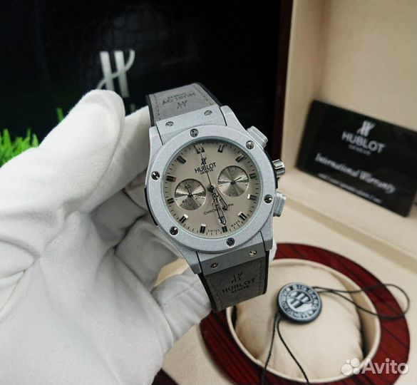 Кварцевые часы Hublot Big Bang